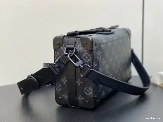 WIS East LOUIS VUITTON West-29*17.5*10CM Trunk Soul 0705